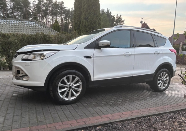 Ford Kuga cena 32900 przebieg: 146000, rok produkcji 2014 z Garwolin małe 121